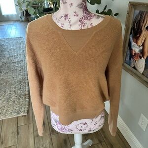 Monrow Women's Camel Crew Neck Sweater